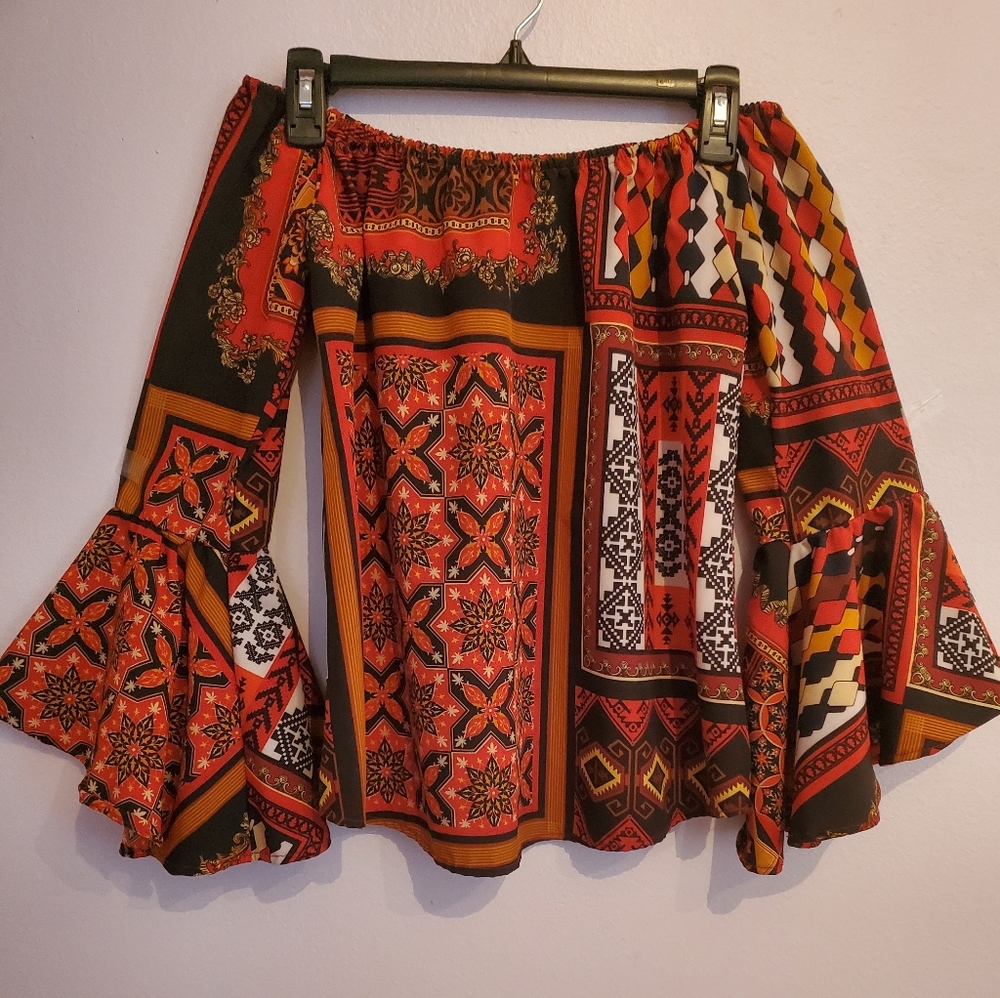Scarf print off the shoulder blouse